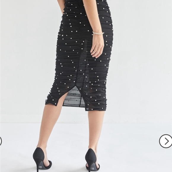 Francesca’s Kathy Rouched Pearl Embellished Midi Dress - Picture 6 of 13